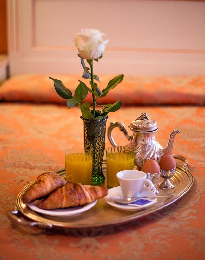 Lanterna Di Marco Polo Bed and Breakfast Venetië Buitenkant foto