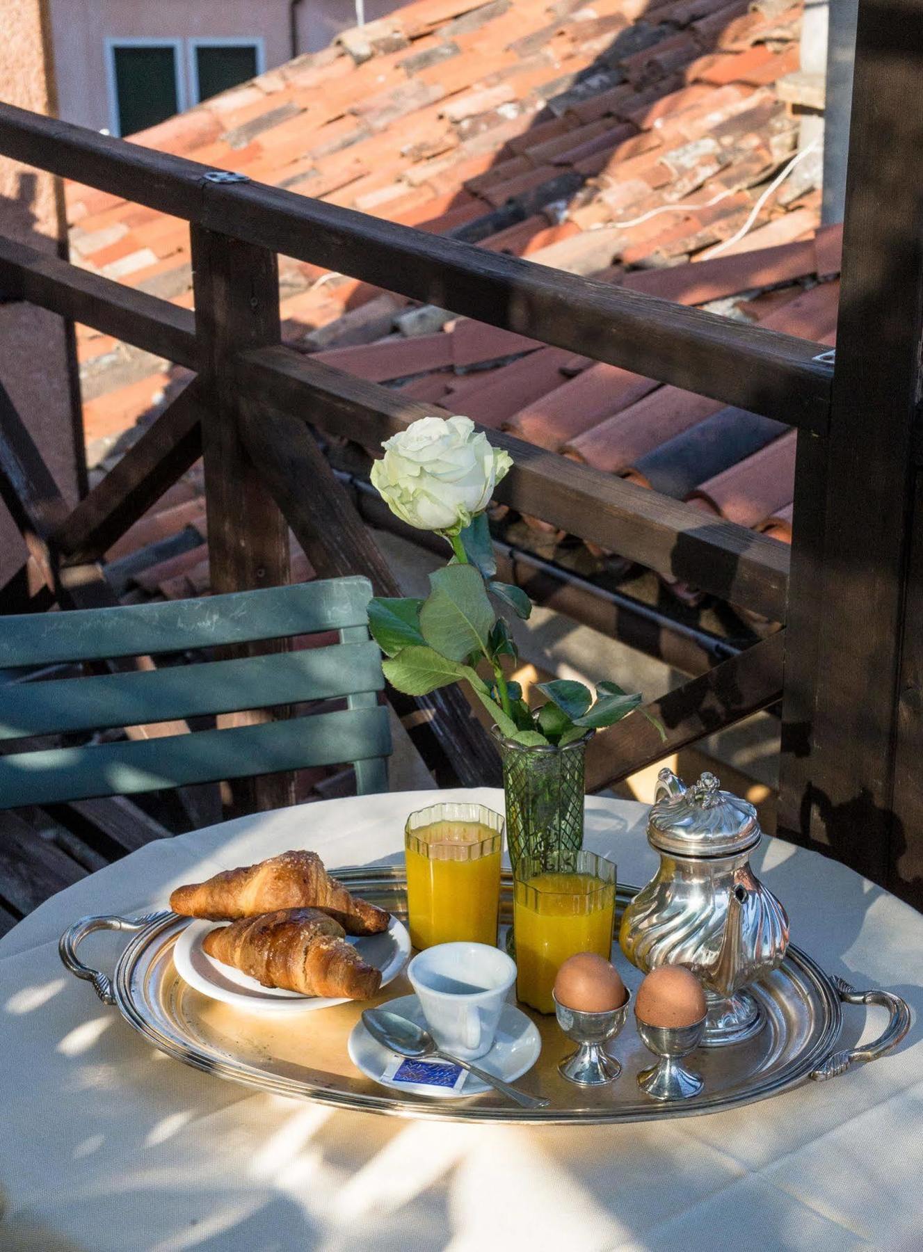 Lanterna Di Marco Polo Bed and Breakfast Venetië Buitenkant foto